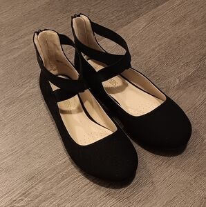 Dreampairs Women's Black Flats Size 7.5